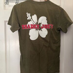Trader Joe's Olive Short Sleeve Tee